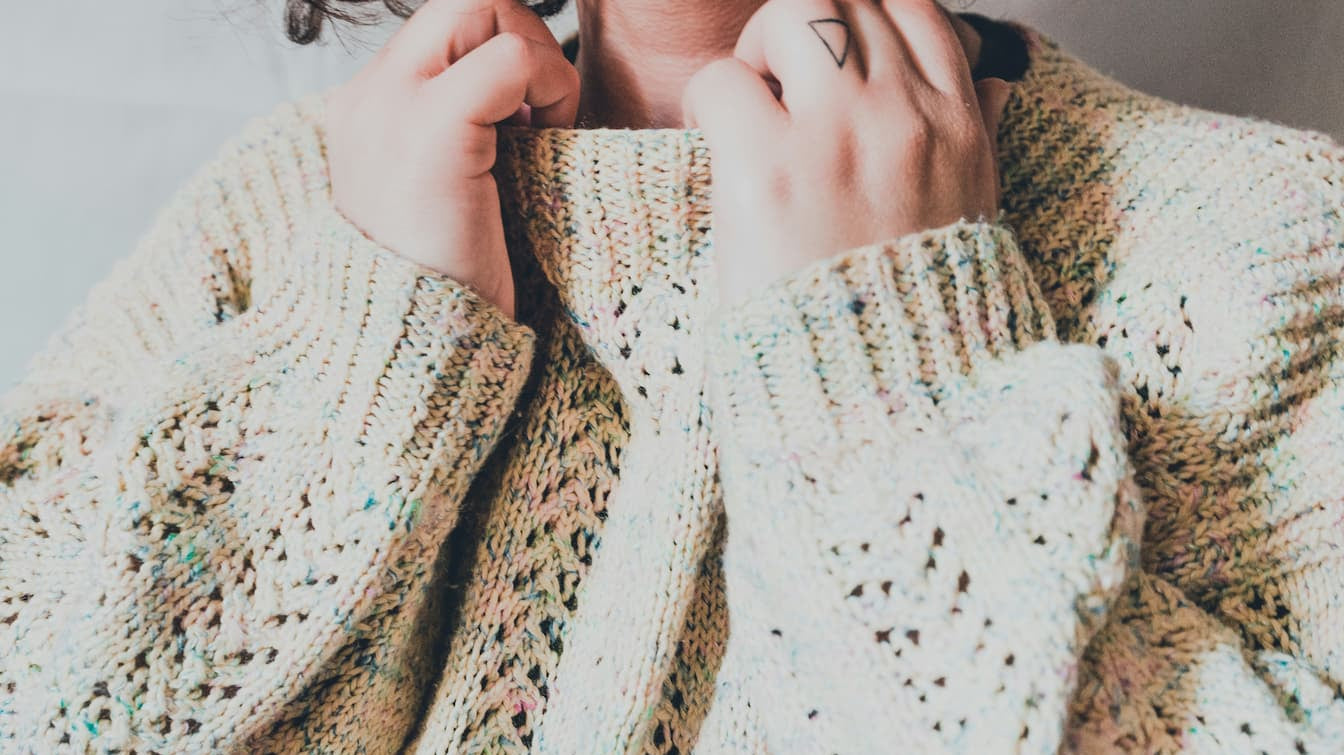 The Alchemy of Cozy: How to Layer Scents Like Textures