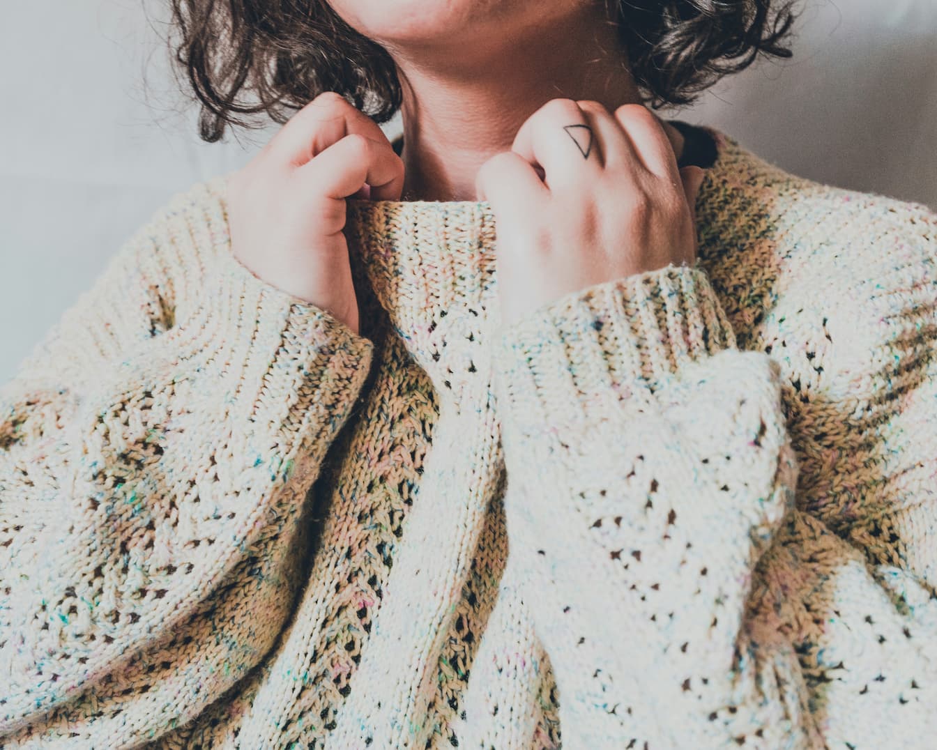 The Alchemy of Cozy: How to Layer Scents Like Textures