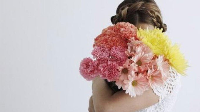 The Connection between Well-Being + Fragrance: It all Makes Scents🌹💕 - DefineMe