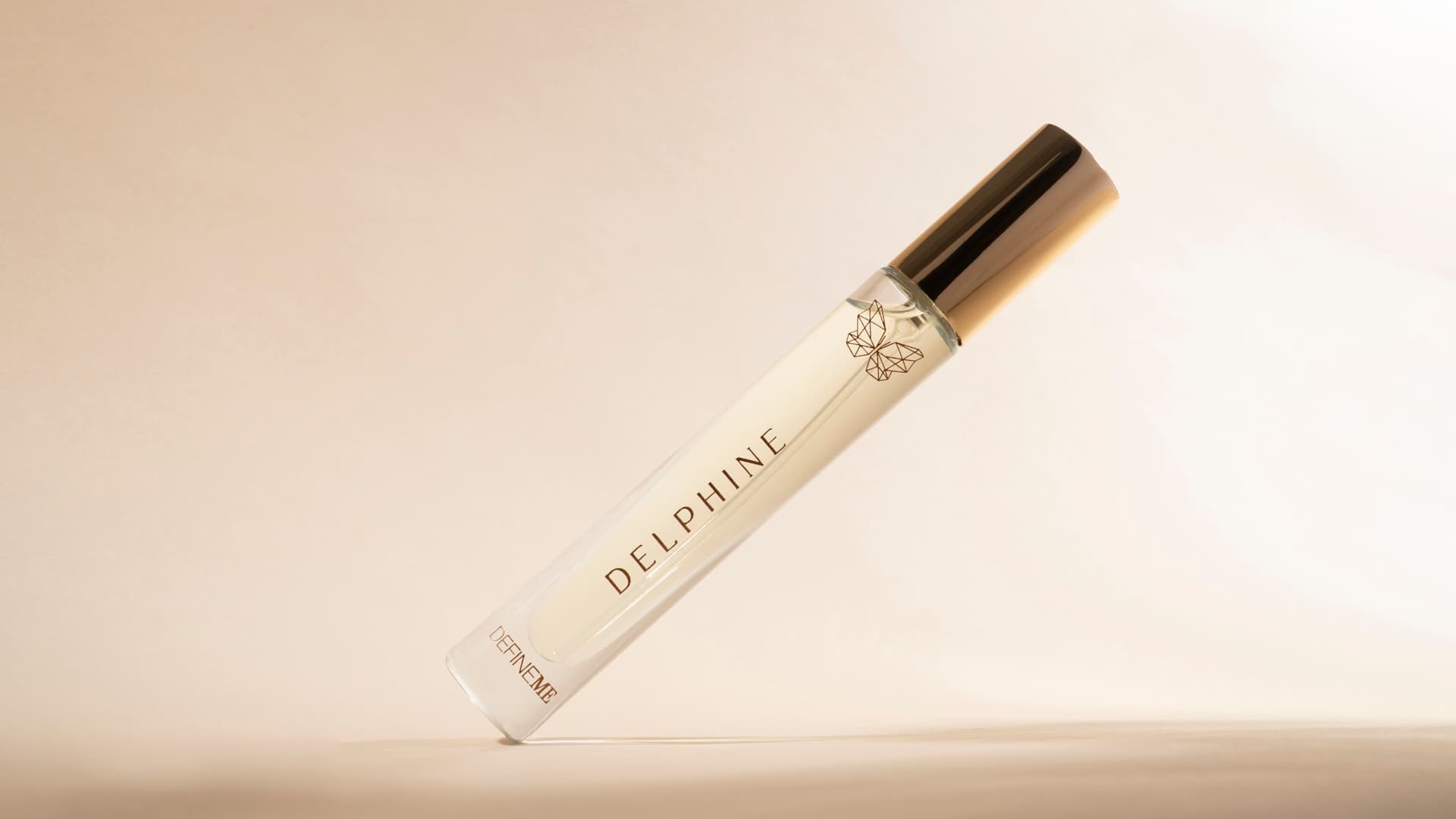 Reading Fragrance Descriptions: A Beginner's Guide