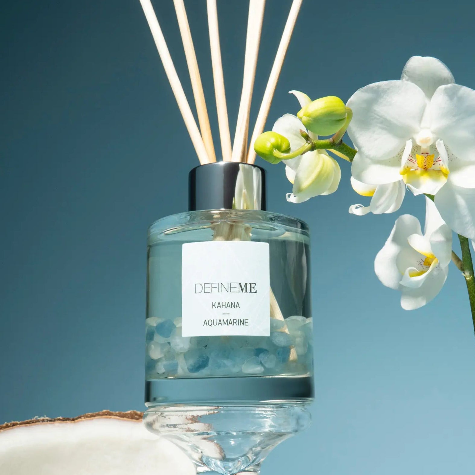 DefineMe Kahana - Aquamarine Crystal Infused Reed Diffuser